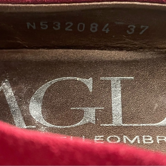 AGL Flats Size 37 US 7 Red Suede Grommet Studs Pointed Almond Toe - Picture 11 of 11